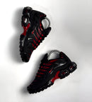 Nike Air Max TN "Bred"